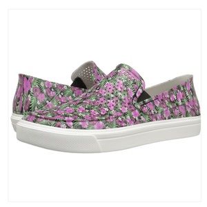 CROCS Citilane Roka Pink Floral Graphic Slip on